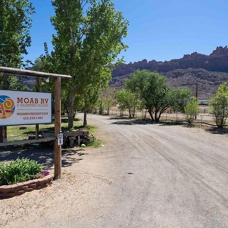 Вилла Desert Glamping Getaway Near Moab Arches Np Экстерьер фото